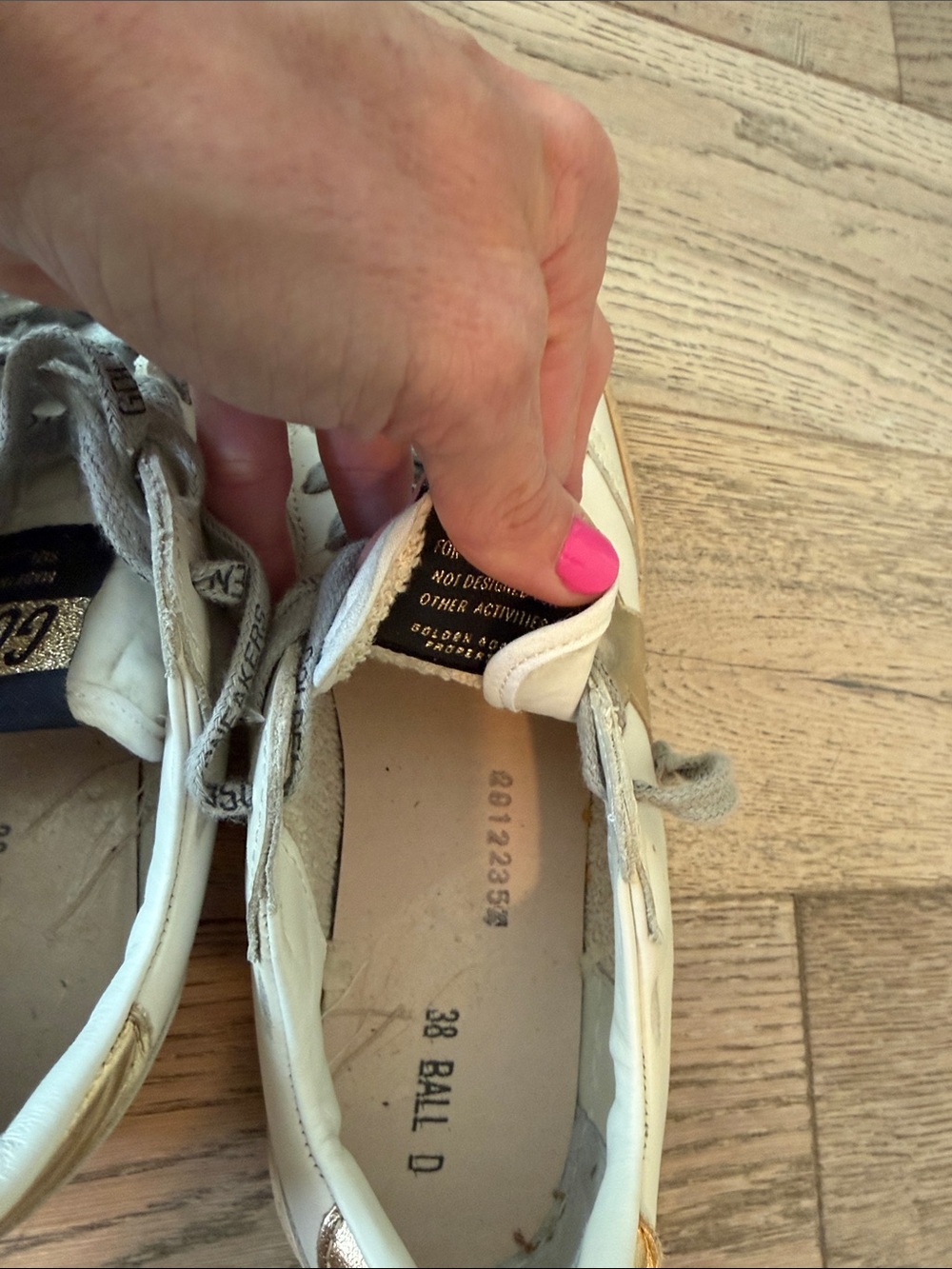 Golden Goose Ball Star with Gold Star and Heel tab 38 BRAND NEW - Picture 15 of 15